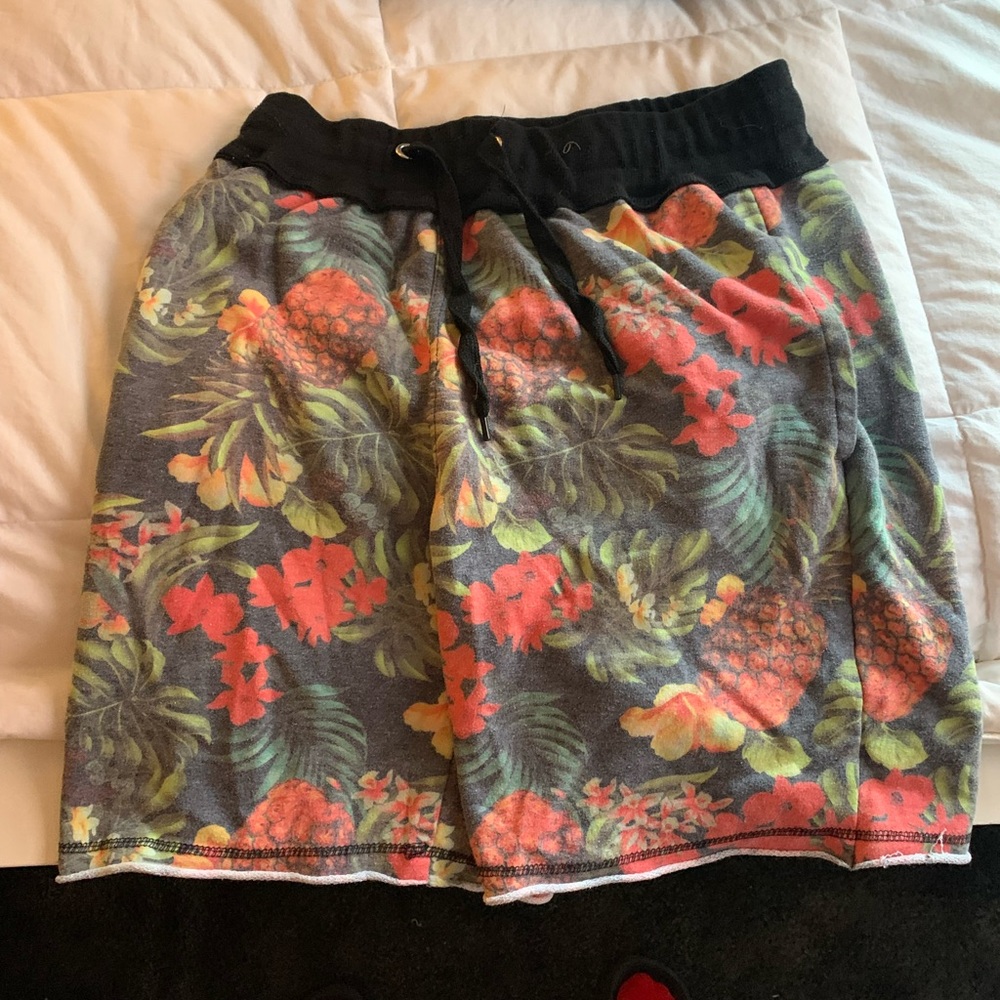 Men’s sweat shorts